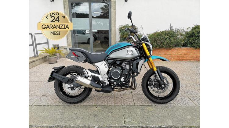CF MOTO 700 CL-X ADV NAKED