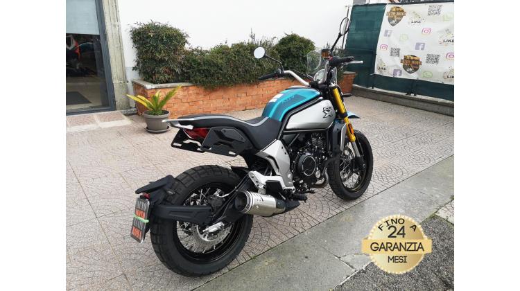 CF MOTO 700 CL-X ADV NAKED