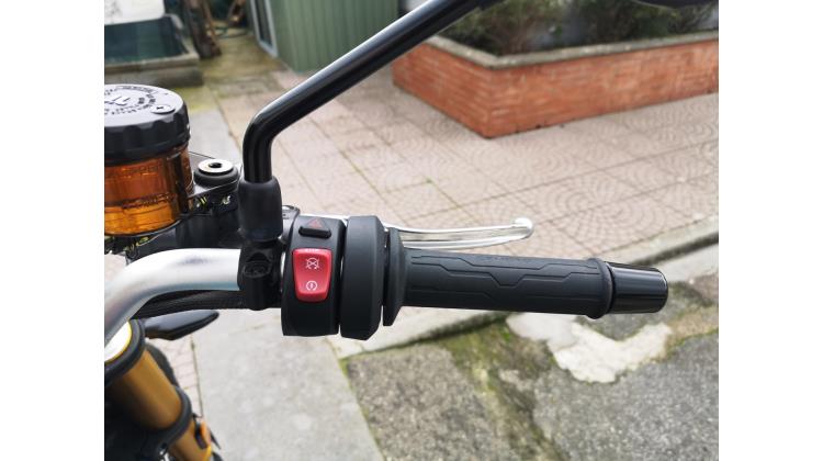 CF MOTO 700 CL-X ADV NAKED