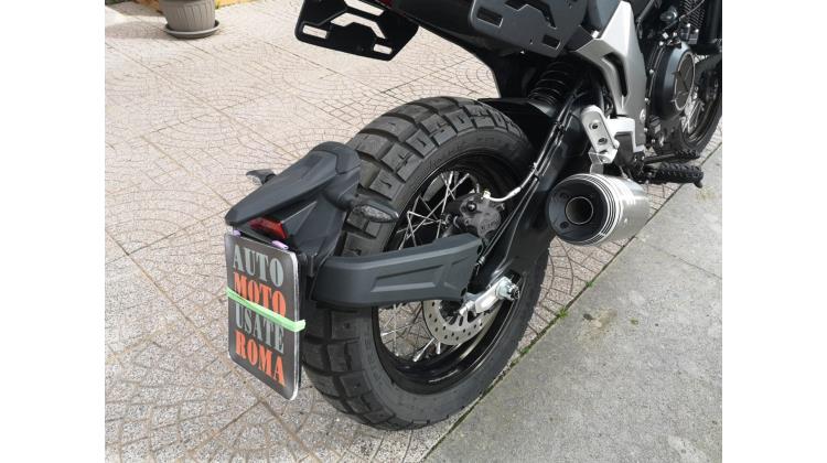 CF MOTO 700 CL-X ADV NAKED