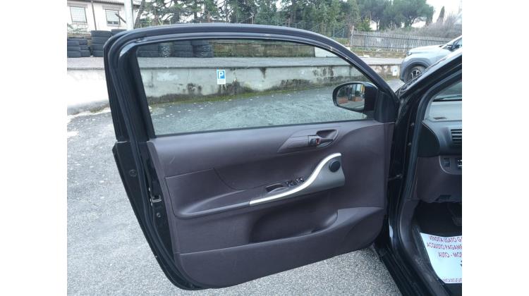 Toyota IQ 1.0 CVT Sol RATE AUTO MOTO SCOOTER Berlina