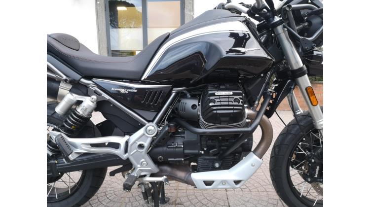 MotoGuzzi V 85 TT GUARDIA D'ONORE ENDURO STRADALE