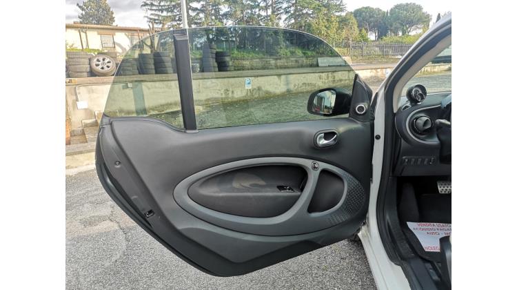Smart Fortwo 70 1.0 TWINAMIC PASSION PROMO WEB Berlina