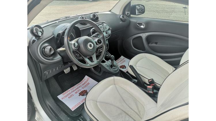 Smart Fortwo 70 1.0 TWINAMIC PASSION PROMO WEB Berlina