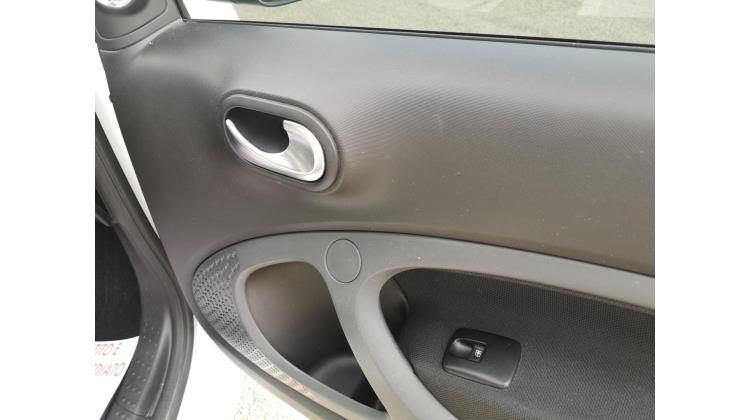 Smart Fortwo 70 1.0 TWINAMIC PASSION PROMO WEB Berlina