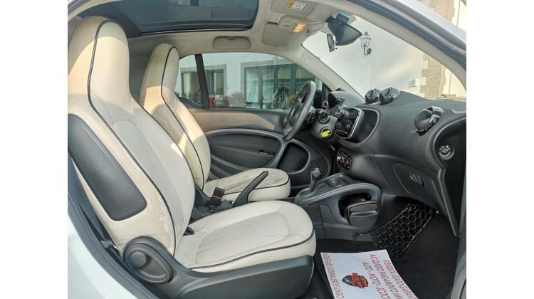 Smart Fortwo 70 1.0 TWINAMIC PASSION PROMO WEB Berlina
