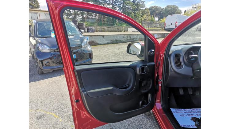 Fiat Panda CROSS 1.0 FireFly S&S Hybrid PROMO WEB Berlina