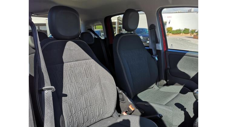 Fiat Panda CROSS 1.0 FireFly S&S Hybrid PROMO WEB Berlina