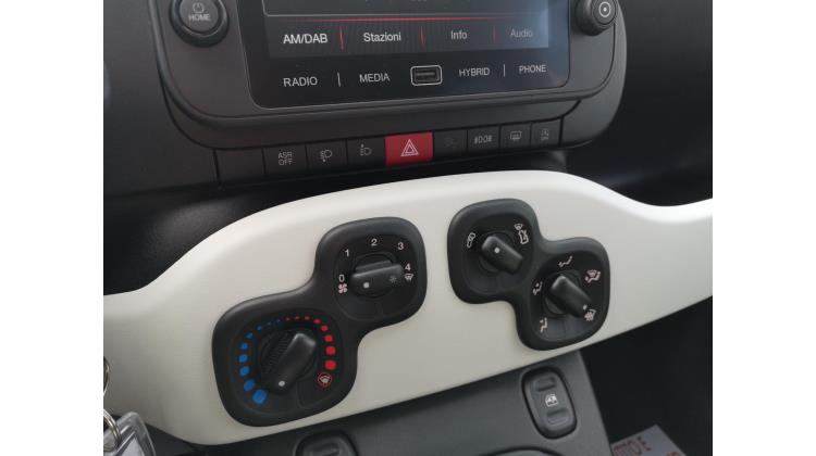 Fiat PANDINA 1.0 Hybrid S&S CROSS PROMO WEB Berlina