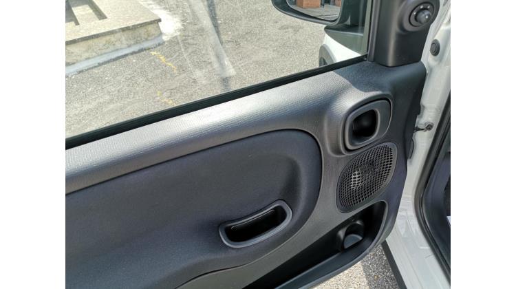 Fiat PANDINA 1.0 Hybrid S&S CROSS PROMO WEB Berlina