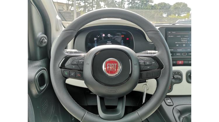 Fiat PANDINA 1.0 Hybrid S&S CROSS PROMO WEB Berlina