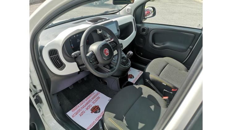 Fiat PANDINA 1.0 Hybrid S&S CROSS PROMO WEB Berlina