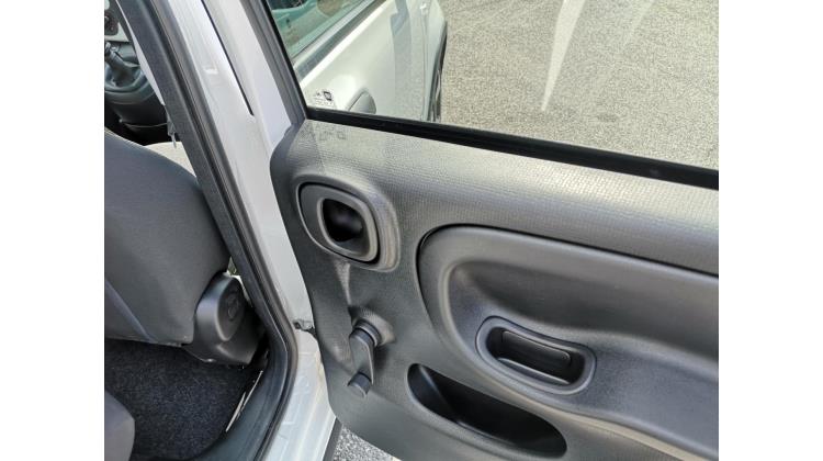 Fiat PANDINA 1.0 Hybrid S&S CROSS PROMO WEB Berlina