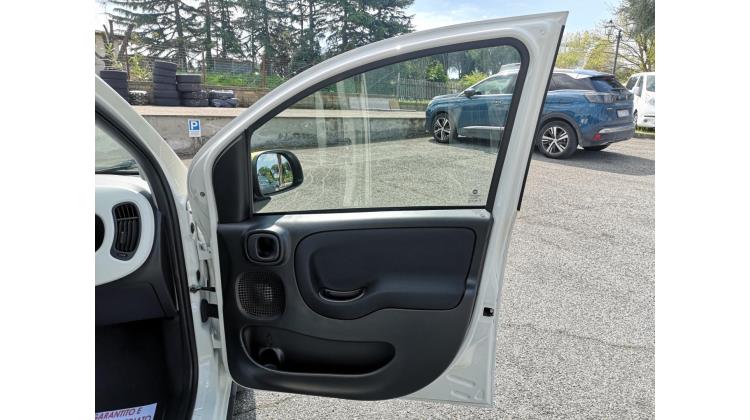 Fiat PANDINA 1.0 Hybrid S&S CROSS PROMO WEB Berlina