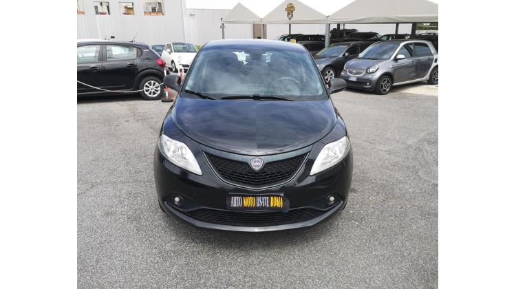 Lancia Ypsilon ECOCHIC GOLD GPL Berlina