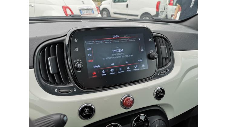 Fiat 500 HYBRID DOLCEVITA Berlina