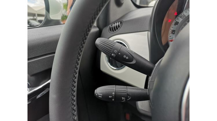Fiat 500 HYBRID DOLCEVITA Berlina