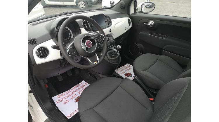 Fiat 500 HYBRID DOLCEVITA Berlina