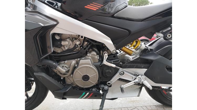 Aprilia TUONO 660 FACTORY NAKED