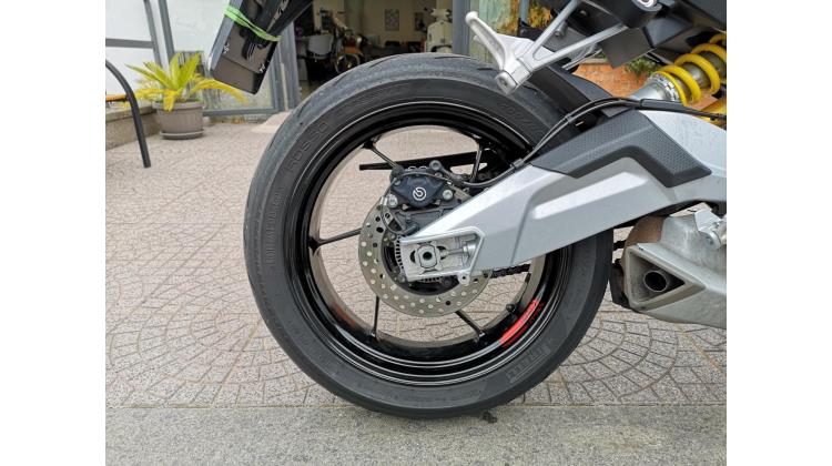 Aprilia TUONO 660 FACTORY NAKED