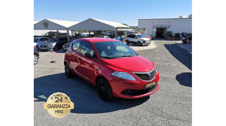 Lancia Ypsilon 1.0 FireFly HYBDIR S&S ECOCHIC PROMO WEB Berlina