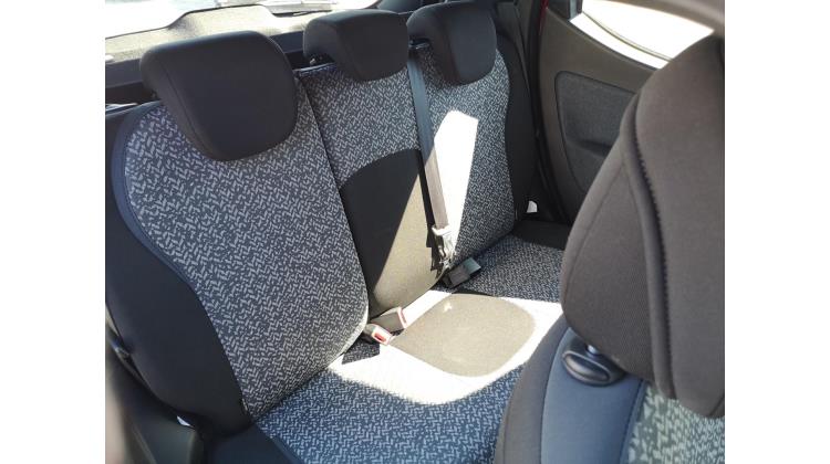 Lancia Ypsilon 1.0 FireFly HYBDIR S&S ECOCHIC PROMO WEB Berlina