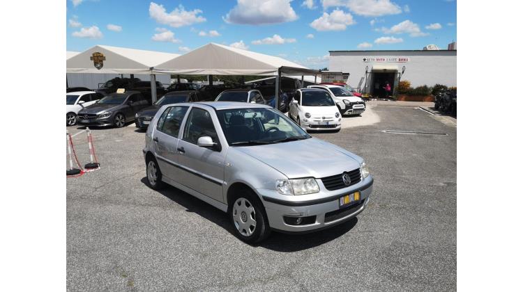 Volkswagen Polo 1.4 16v Berlina