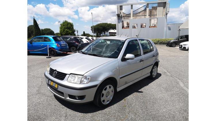 Volkswagen Polo 1.4 16v Berlina