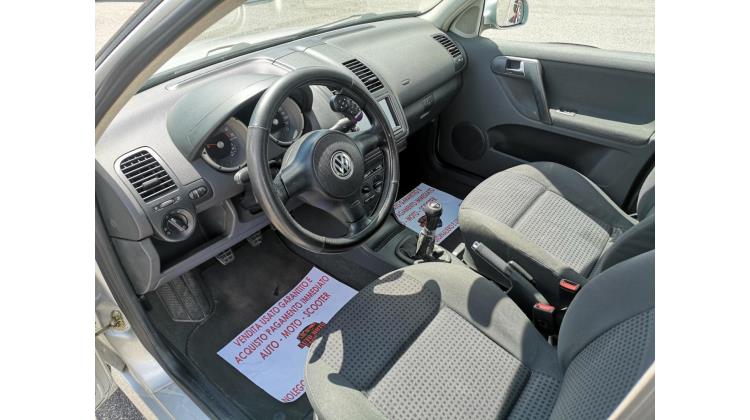 Volkswagen Polo 1.4 16v Berlina