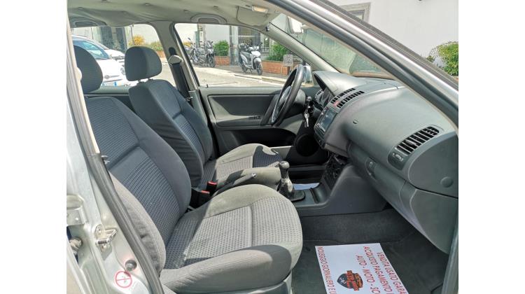 Volkswagen Polo 1.4 16v Berlina