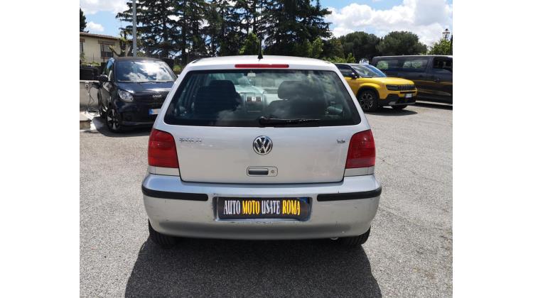 Volkswagen Polo 1.4 16v Berlina