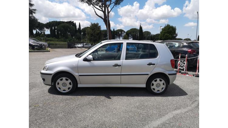 Volkswagen Polo 1.4 16v Berlina