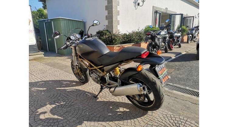 Ducati Monster 620 NAKED