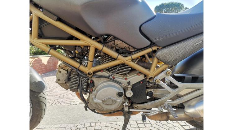 Ducati Monster 620 NAKED