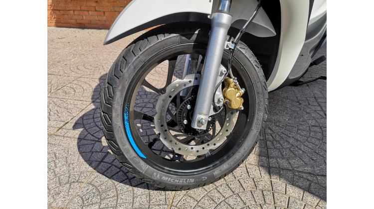 Piaggio MEDLEY 200 / S SCOOTER
