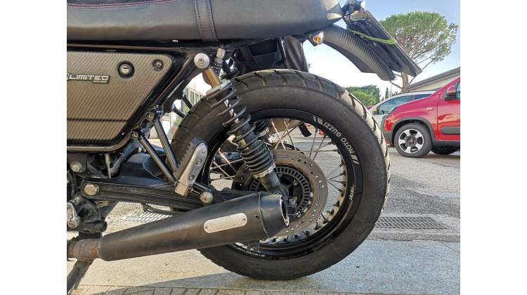 MOTO GUZZI V7 III LIMITED NAKED