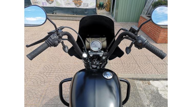 HARLEY DAVIDSON STREET 750 CUSTOM