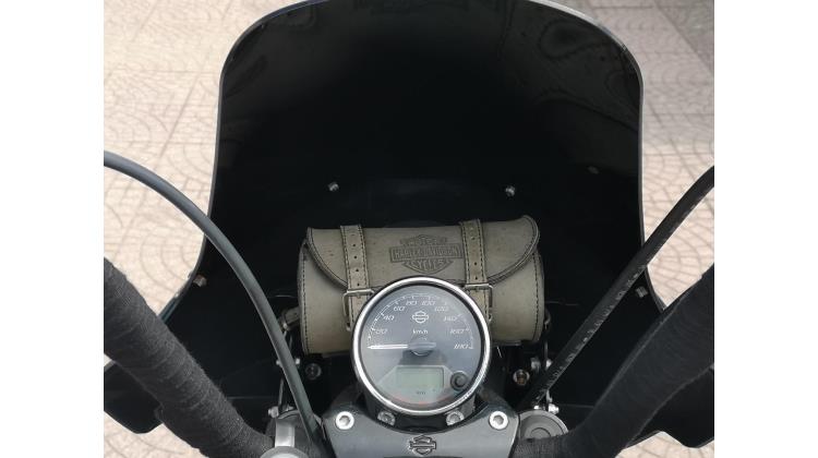 HARLEY DAVIDSON STREET 750 CUSTOM