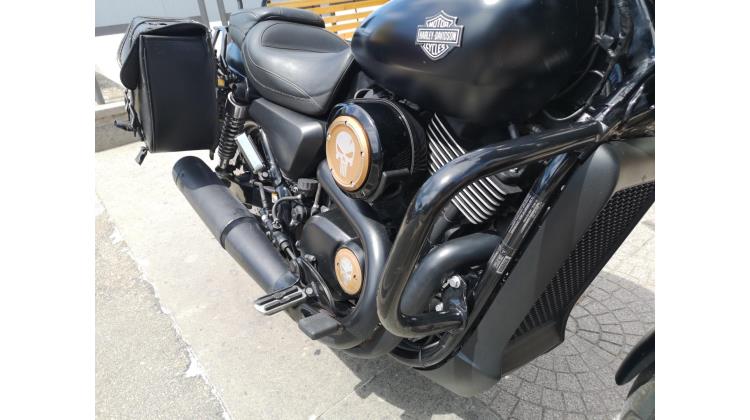 HARLEY DAVIDSON STREET 750 CUSTOM