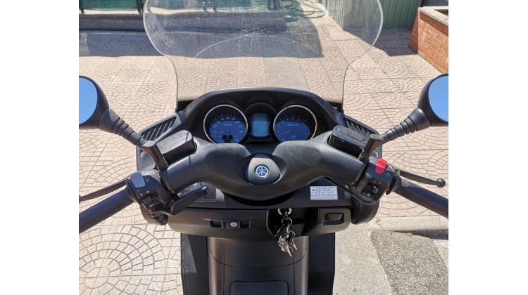 Yamaha Majesty 400 SCOOTER