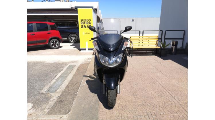 Yamaha Majesty 400 SCOOTER