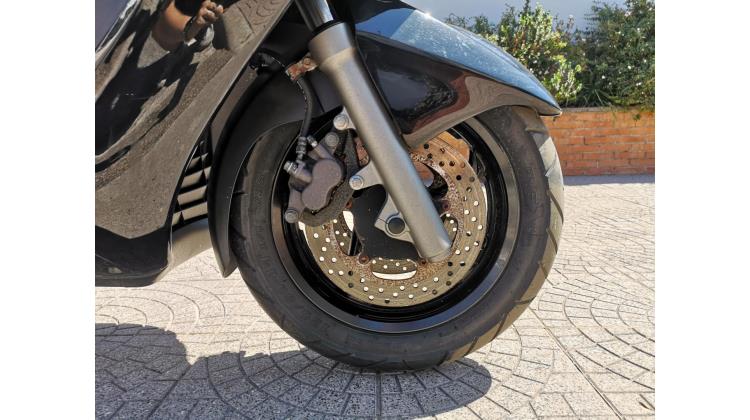 Yamaha Majesty 400 SCOOTER