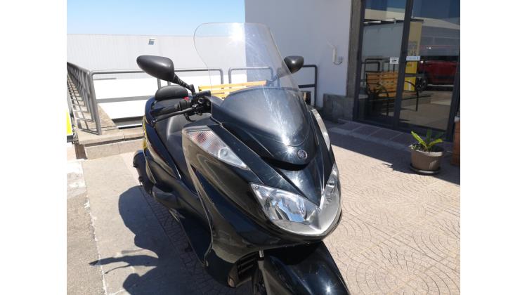 Yamaha Majesty 400 SCOOTER