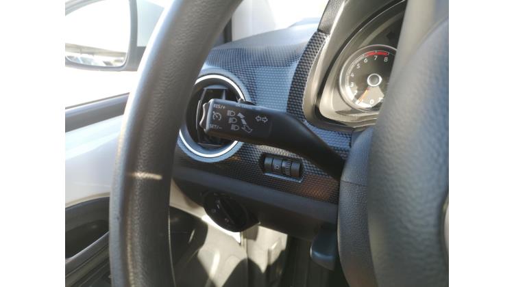 Volkswagen UP EVO Color City Car