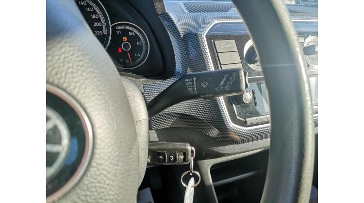 Volkswagen UP EVO Color City Car