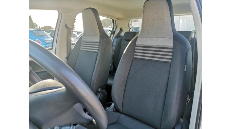 Volkswagen UP EVO Color City Car