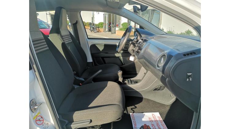 Volkswagen UP EVO Color City Car