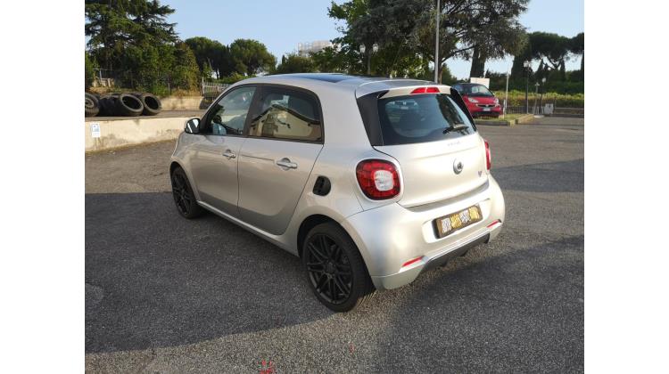 Smart Forfour BRABUS EQ City Car