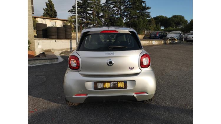 Smart Forfour BRABUS EQ City Car