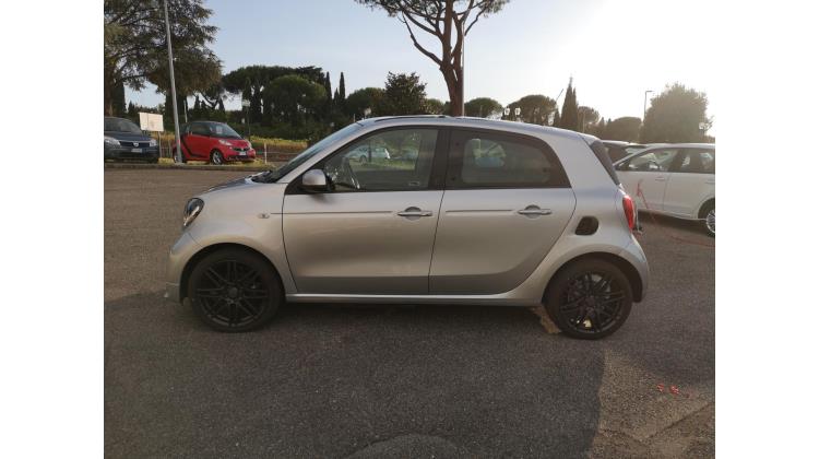 Smart Forfour BRABUS EQ City Car